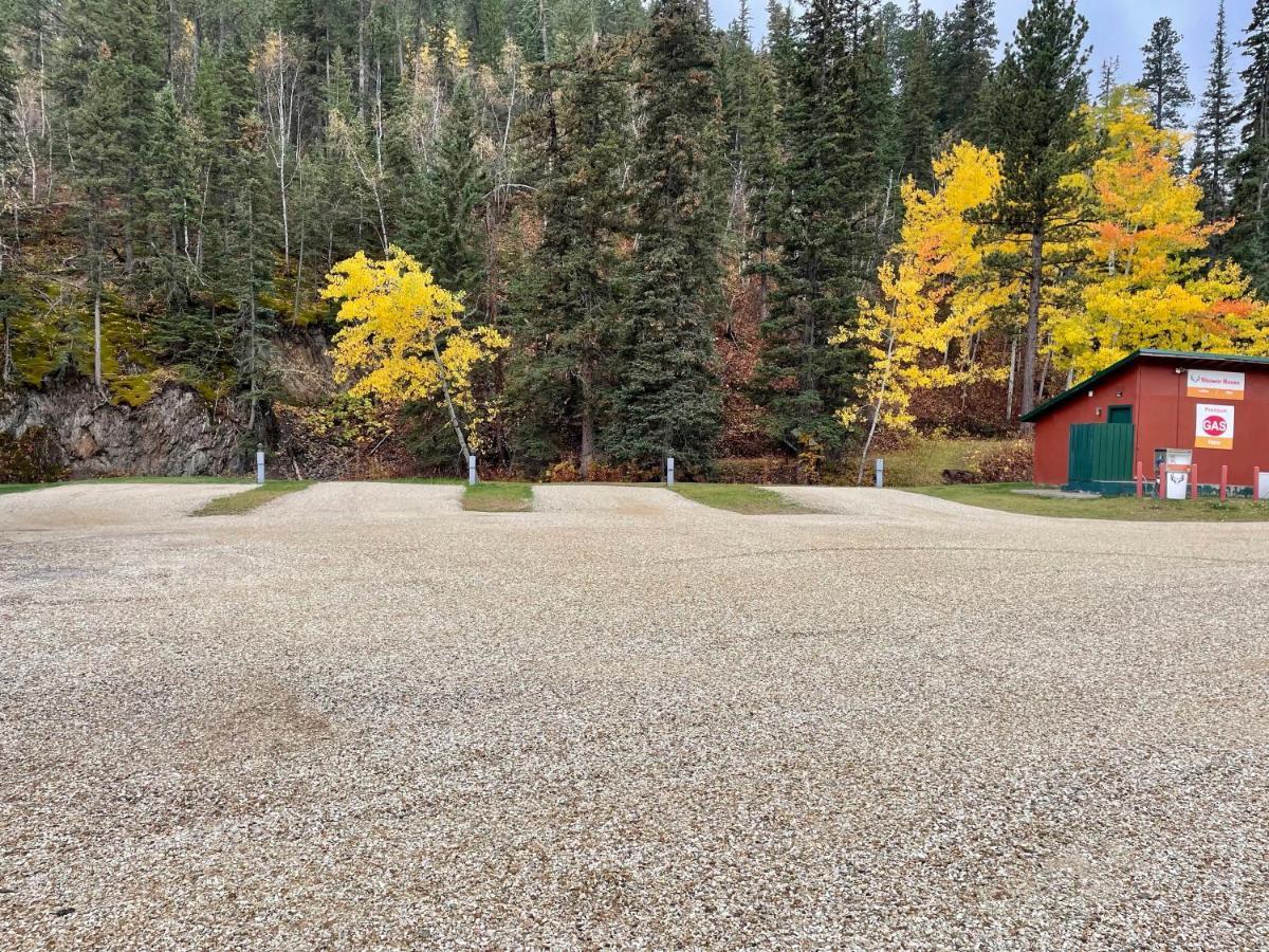 Whitetail Creek Resort Lead Exterior photo