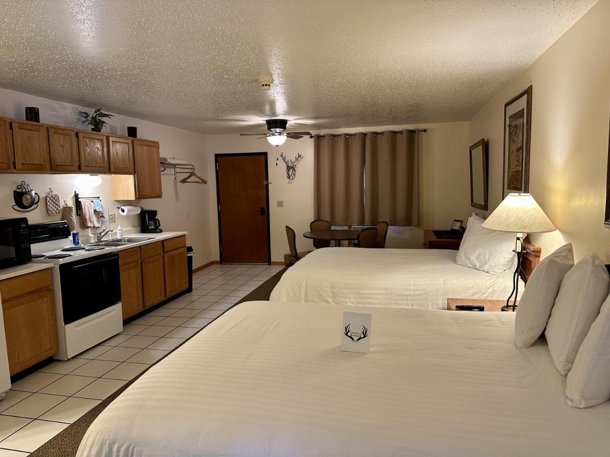 Whitetail Creek Resort Lead Exterior photo